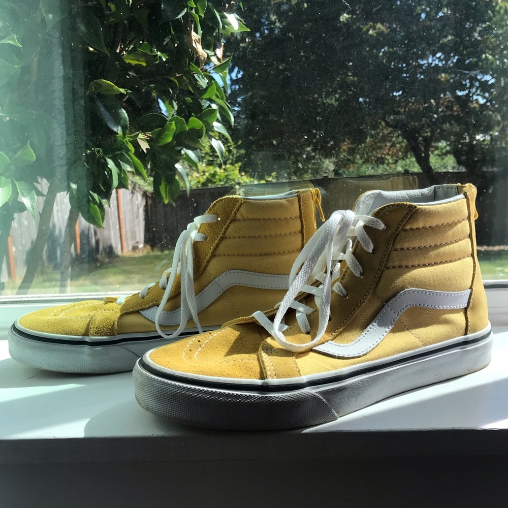 Yellow Vans Sk8-Hi